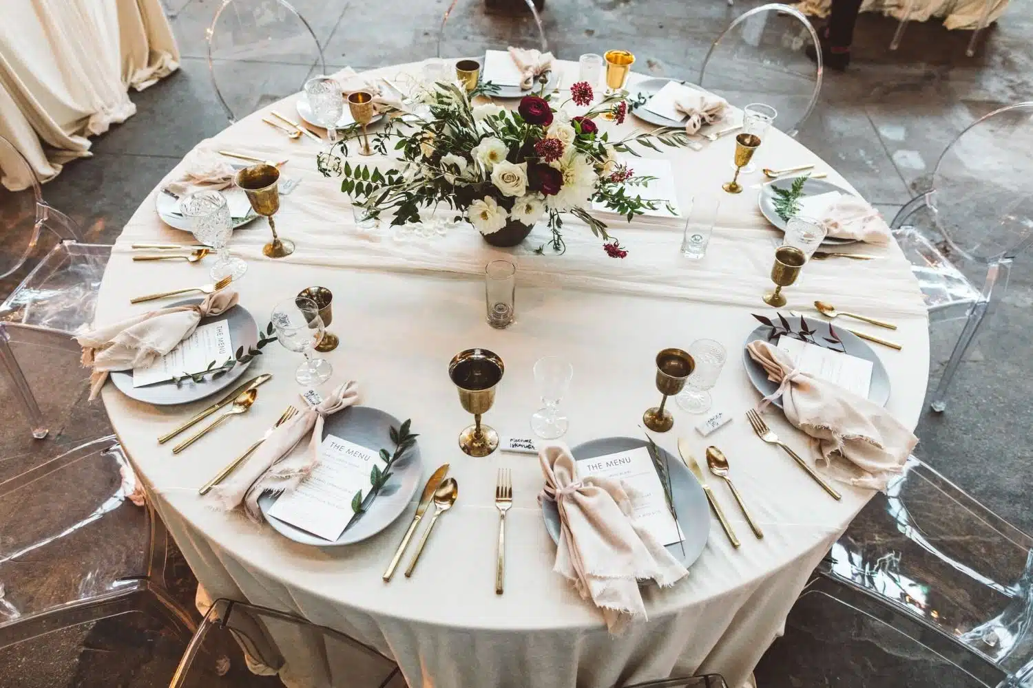 7 Best Round Table Runner Ideas