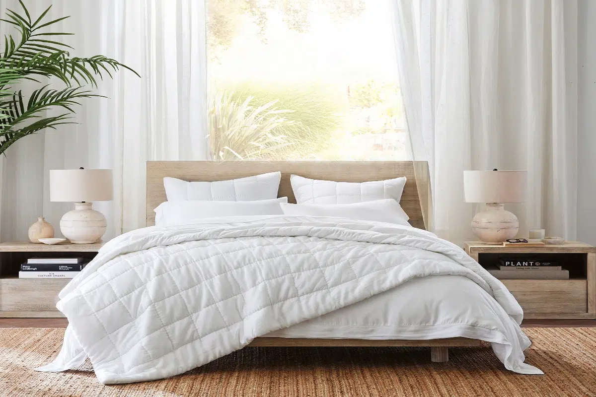 Cayman Platform Bed & Headboard