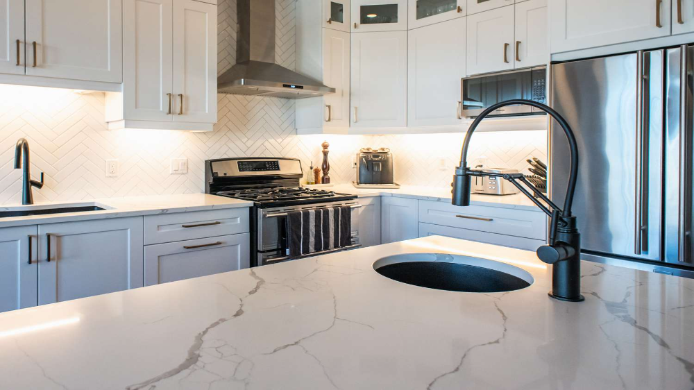 How to Easily Maintain the White Quartz Countertops