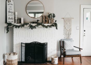How to Paint Brick Fireplace Complete Guide [2023]