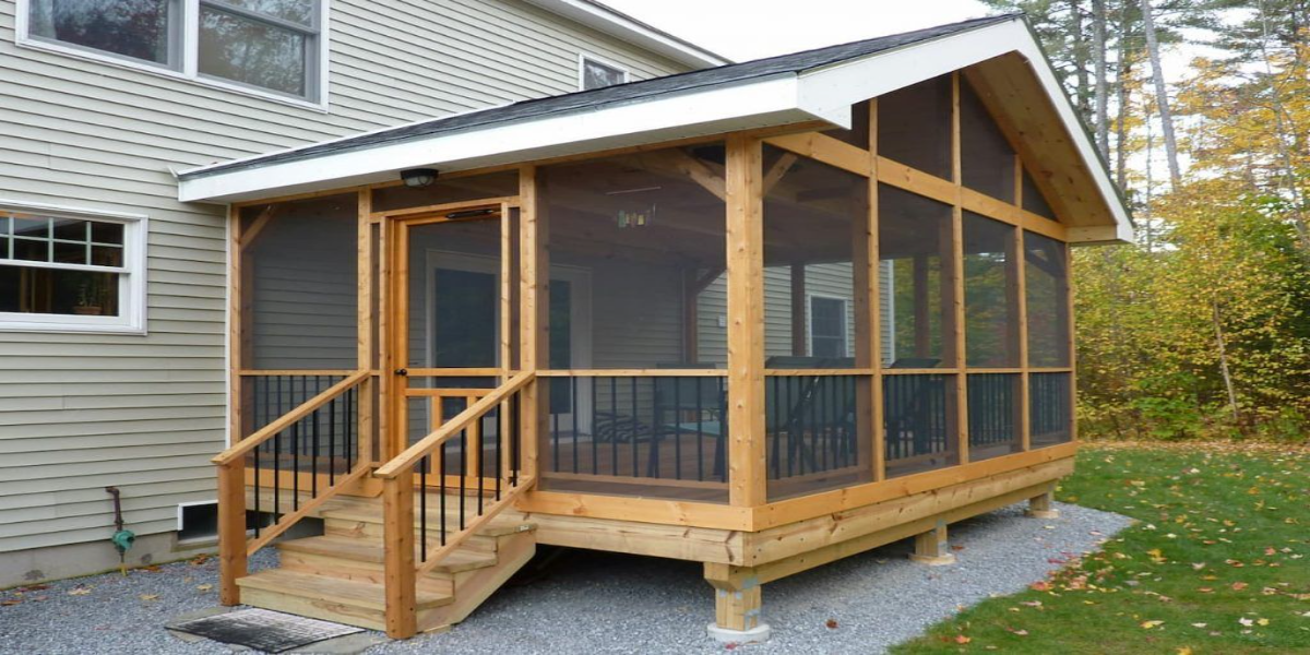 Screened-In Porch