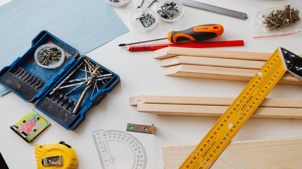 Tools Required for Creating Your DIY Floating Shelves