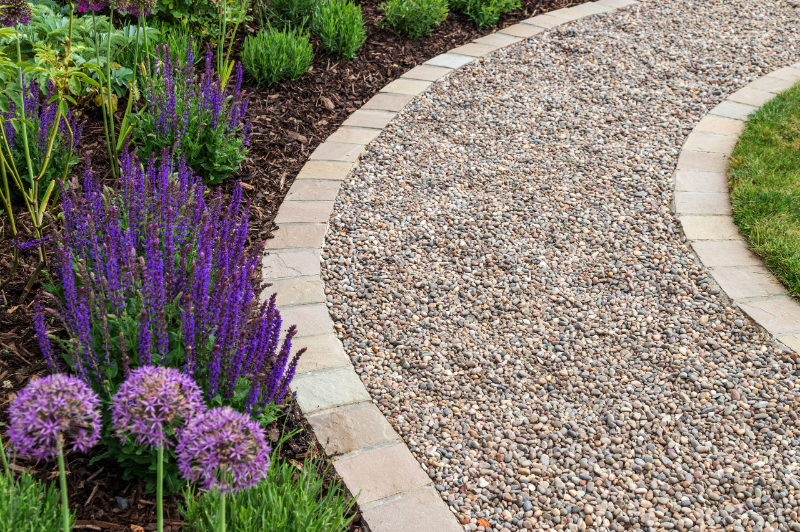 Use Gravel for Edging