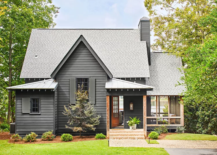 Shingle Style Small House.jpeg