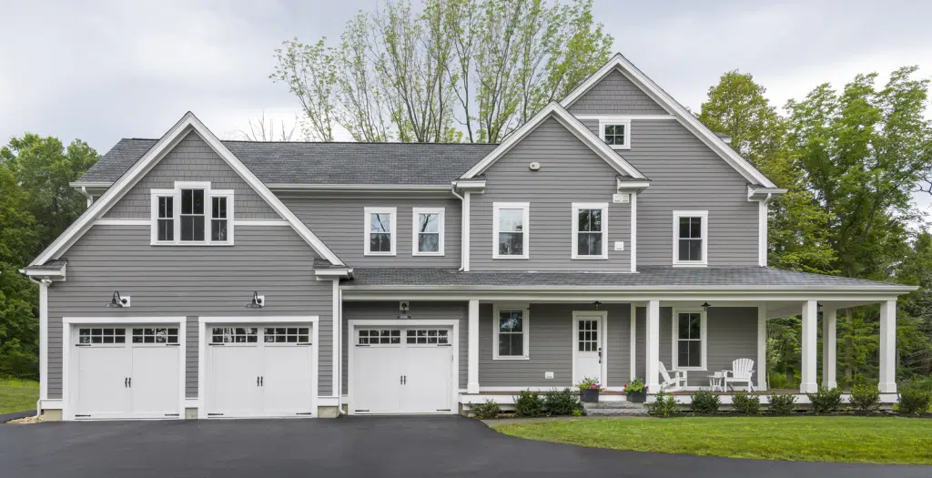 The Best Modern Farmhouse Exterior Colors