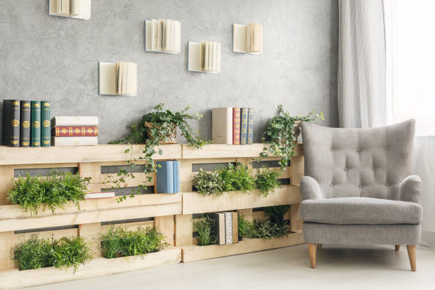 Utilizing used Wooden Pallets